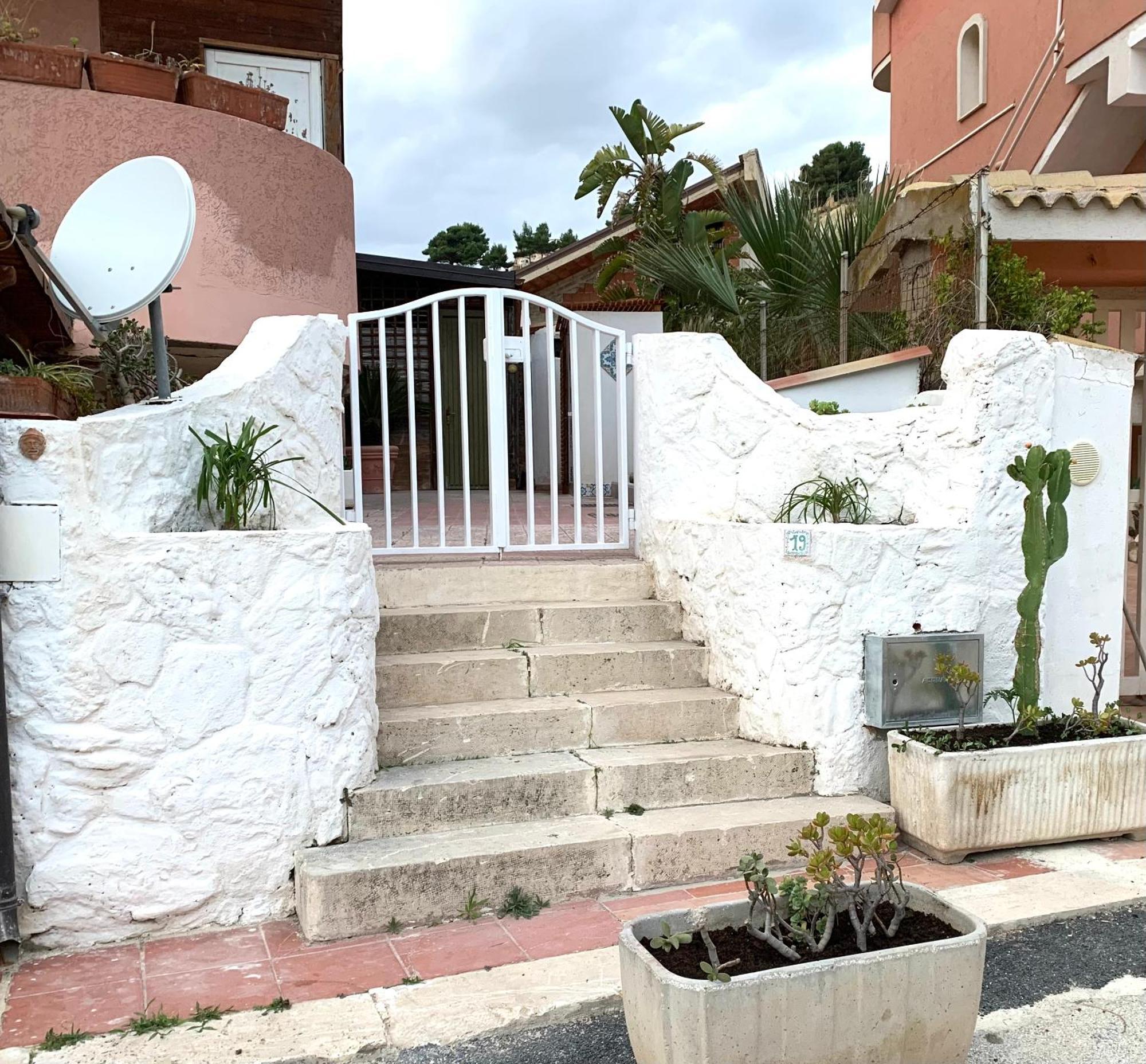 Villa Andromeda Apartments Realmonte Extérieur photo